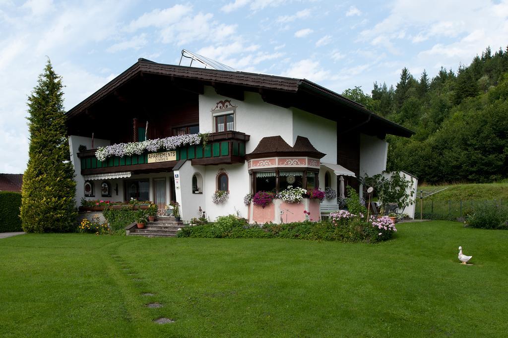 Haus Moosbrugger Hotel Ройте Екстериор снимка